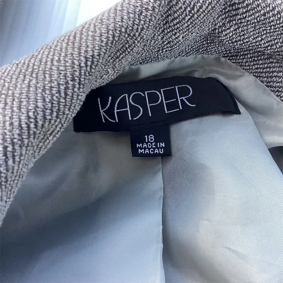 Kasper Women's Gray Blazer Size 18 One-Button Notched Lapels - Picture 3 of 11